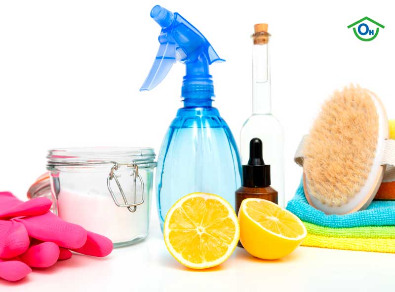Productos de limpieza caseros y efectivos para limpiar la casa sin usar productos químicos
